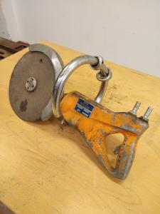 EFA breaking saw image
